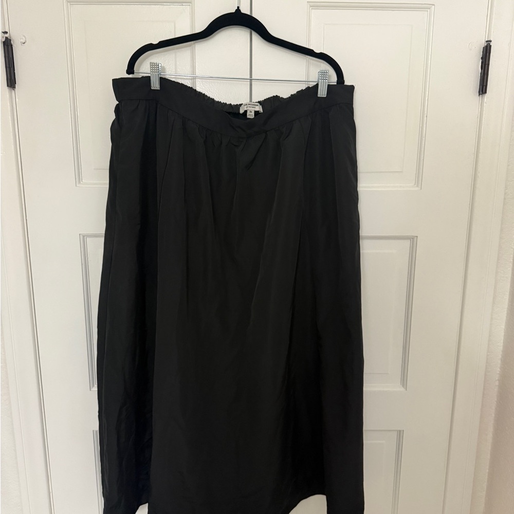Black Women's Midi Skirt- The Occasion